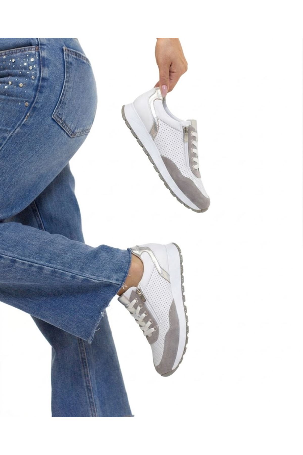 Beyaz Fermuarlı Günlük Spor Ayakkabı – Kadın Rahat Taban Sneaker | Hafif, Nefes Alabilir, Şık Tasarım