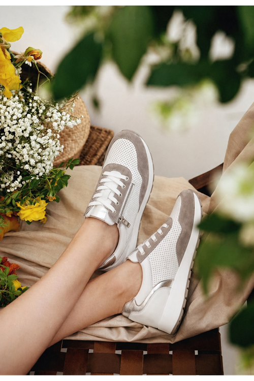 Beyaz Fermuarlı Günlük Spor Ayakkabı – Kadın Rahat Taban Sneaker | Hafif, Nefes Alabilir, Şık Tasarım